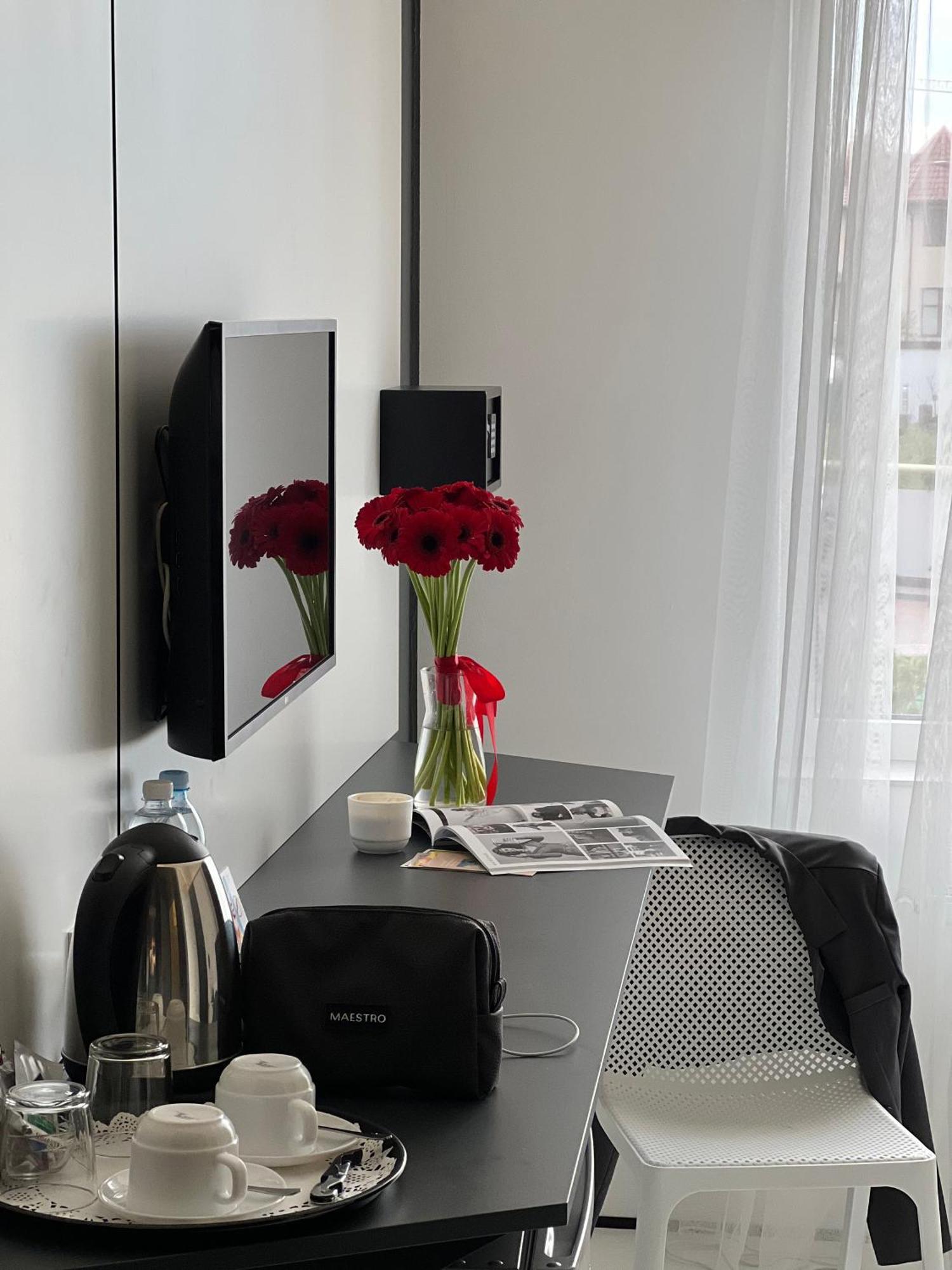 Sunday Hotel أوديسا المظهر الخارجي الصورة